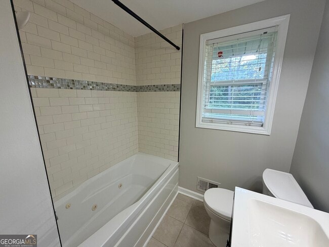 Building Photo - 3567 Brookfield Ln
