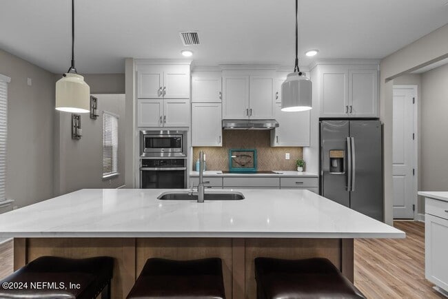 Building Photo - 11232 Bright Path Ct