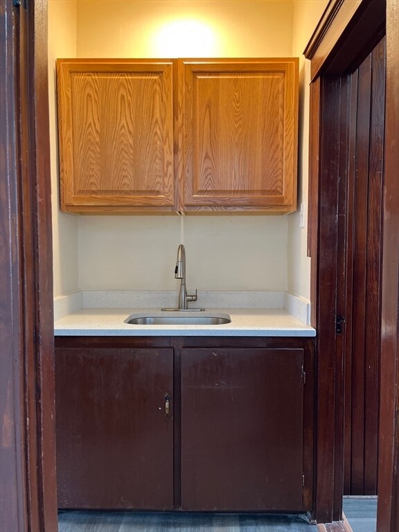 Building Photo - 209 Pilgrim Ave