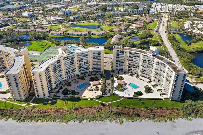 Building Photo - 100 Ocean Trail Way