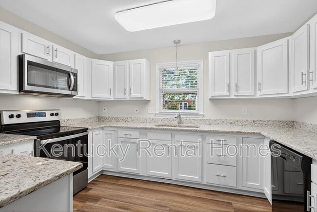 Building Photo - 3335 Wood Valley Ct