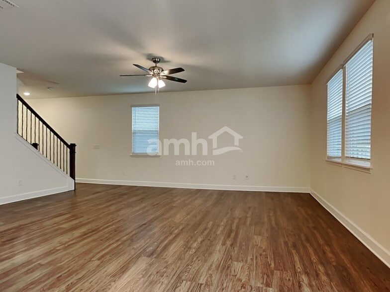 Building Photo - 2870 Calebs Cove Way