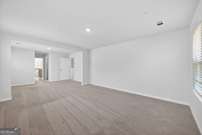 Building Photo - 7566 Jennadee Dr