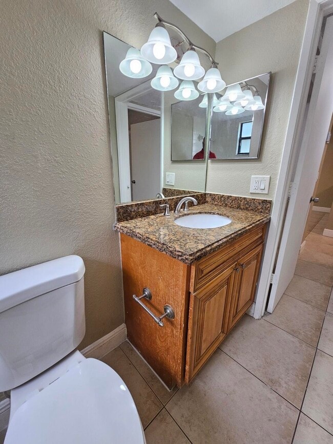 Building Photo - 1581 Balfour Point Dr