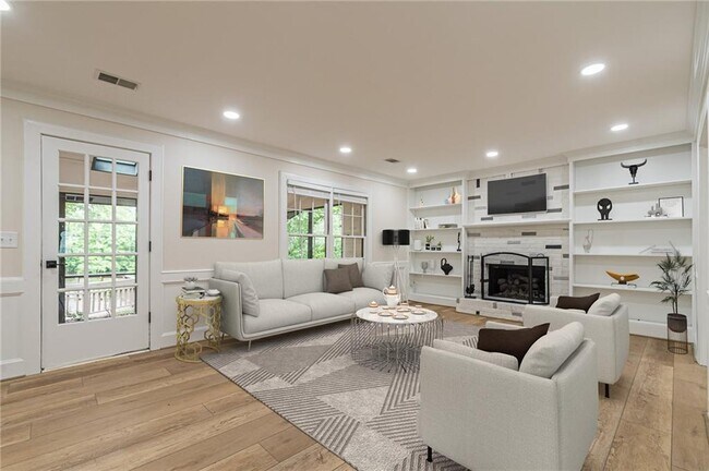 Building Photo - 2911 Bentwood Dr