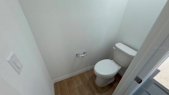 Building Photo - 4568 ORCHARD VIEW Aly
