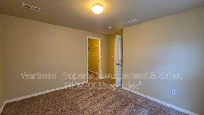 Building Photo - 907 Salmon Pond Way