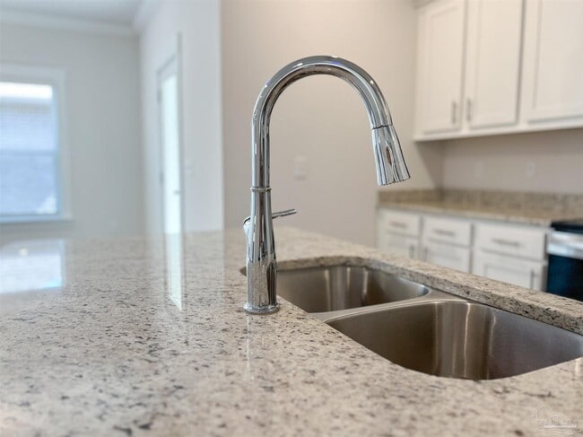 Building Photo - 6321 Sonoma Ln