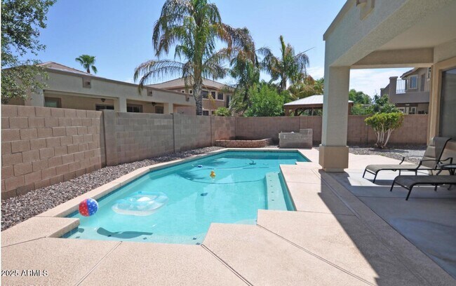 Building Photo - 3530 E Los Altos Rd