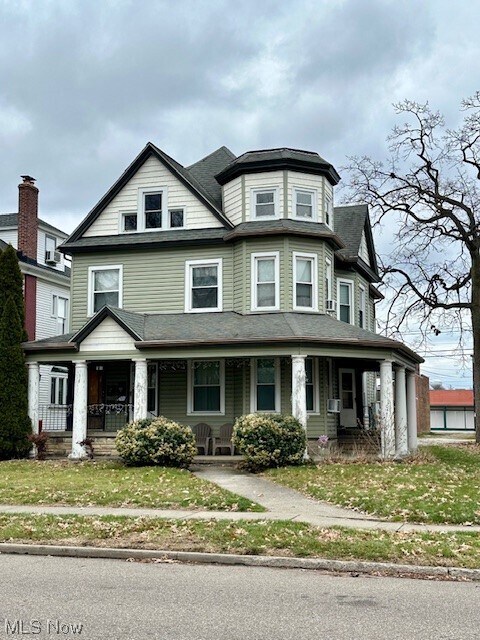 Building Photo - 153 3rd St NW