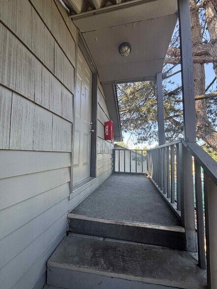 Primary Photo - 3797 D St NE