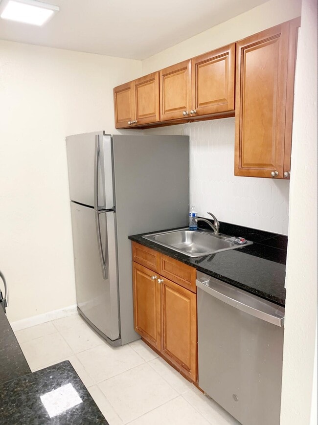 Building Photo - 13 N Crossings Cir