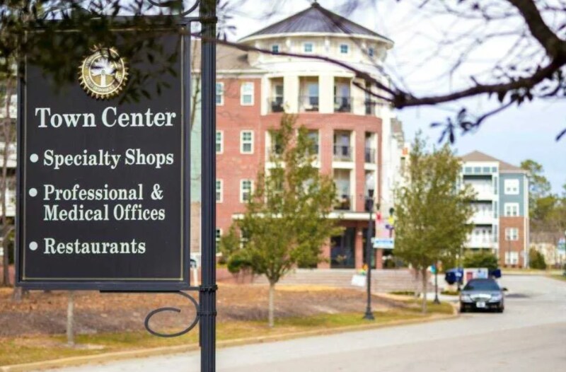 Building Photo - 312 Long Pointe Ln