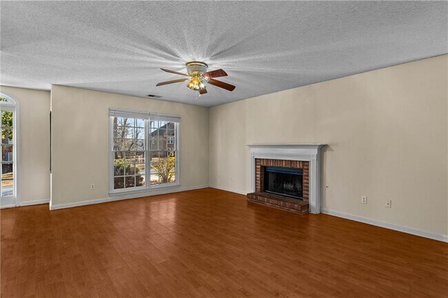 Building Photo - 2155 Southbrook Ridge NW