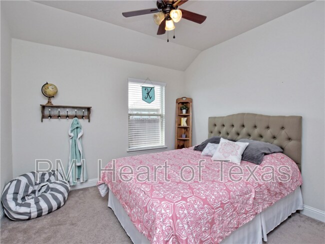 Building Photo - 2413 Grand Lake Pkwy