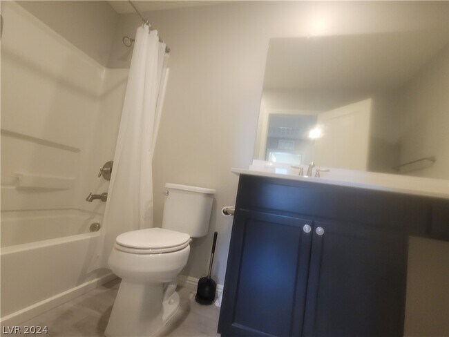 Building Photo - 3876 E Park Field Dr