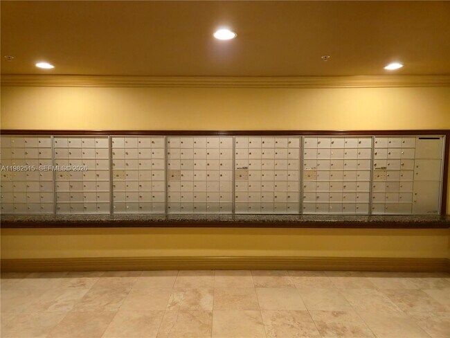 Building Photo - 888 Douglas Rd