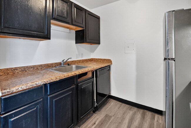 Building Photo - 3722 W Karstens Dr