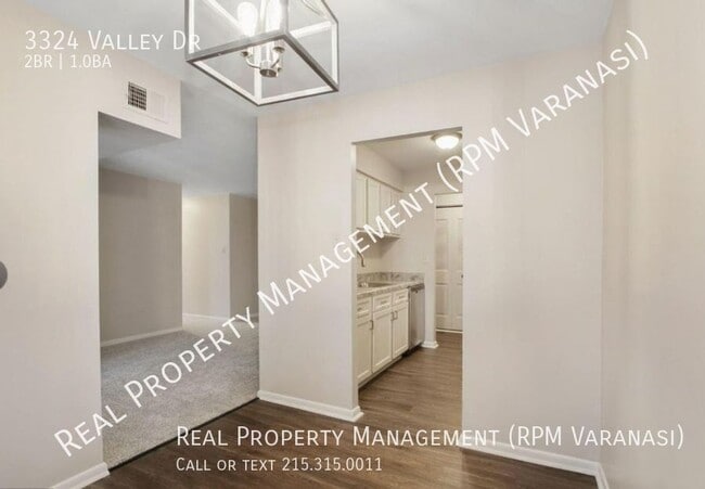 Building Photo - 3324 Valley Dr