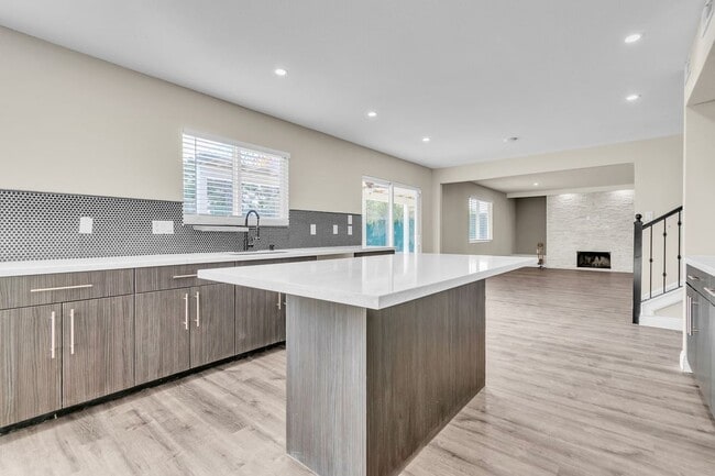 Building Photo - 6845 Coley Ave