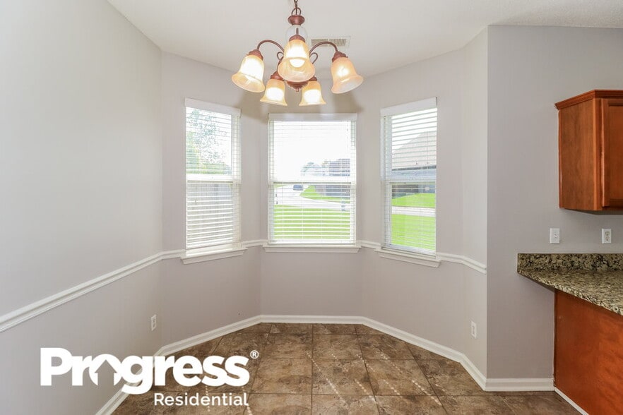 Building Photo - 9259 Windy Meadow Ln