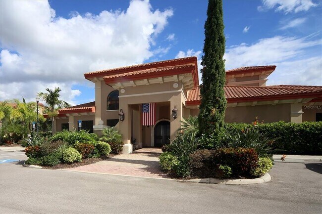 Building Photo - 7612 Lake Vista Ct