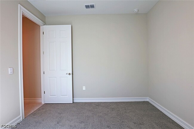 Building Photo - 1220 Mariners Vw Ter