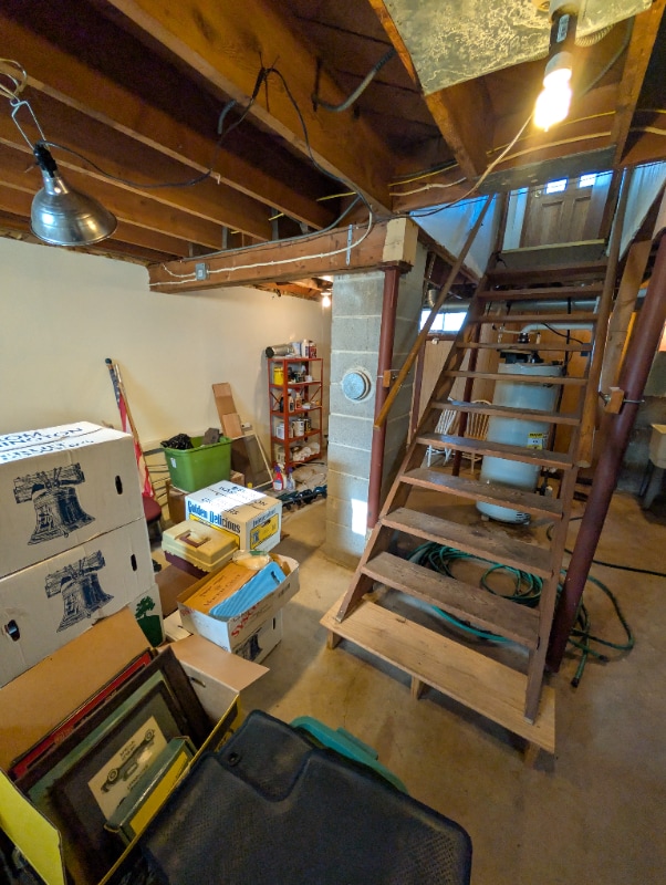 Building Photo - 3512 Fenwick Ave