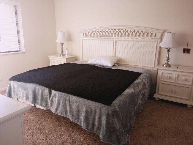 Building Photo - 4539 Luxemburg Ct