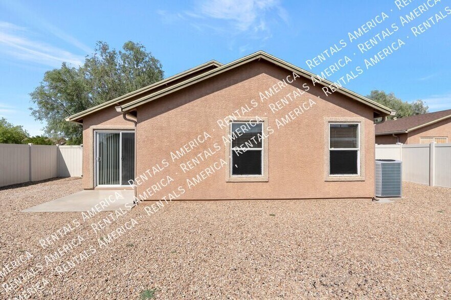 Building Photo - 8345 W Redshank Dr