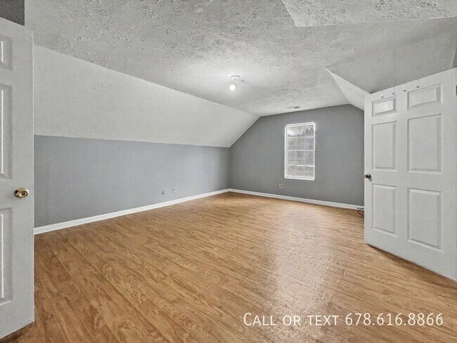 Building Photo - 3311 Crossgate Ct
