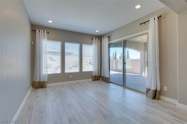 Building Photo - 11822 Spadari Ct
