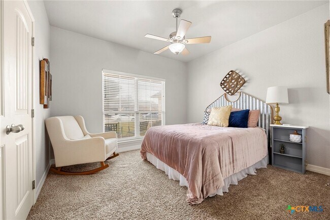 Building Photo - 4704 Bear River Trl