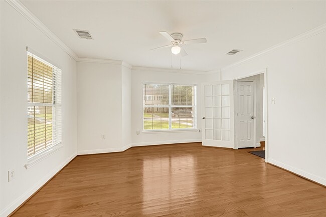 Building Photo - 4390 Harvest Ln