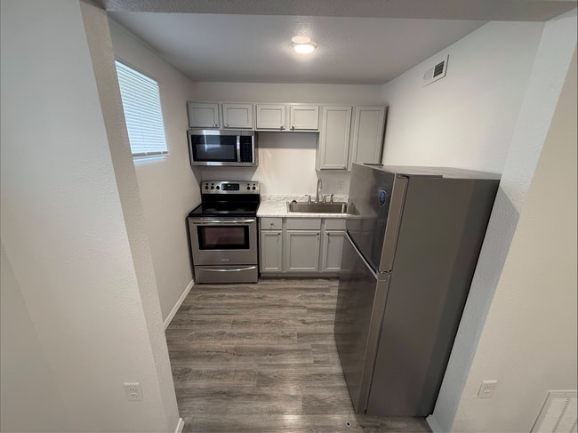 Building Photo - Seward Apartments