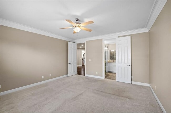 Building Photo - 6683 W Valley View Rd