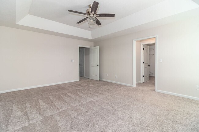 Building Photo - ? Welcome to Your Dream Home! ?