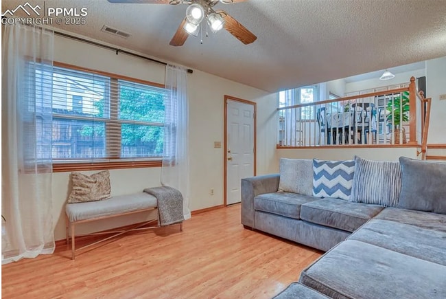 Building Photo - 6180 Kettle Ct