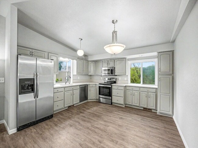 Building Photo - Spacious 4-Bedroom Lacey Home with A/C, Basement Bonus Space & Wetlands Privacy