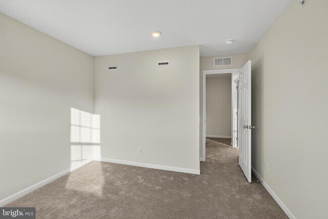 Building Photo - 302 Milton Stamp Dr