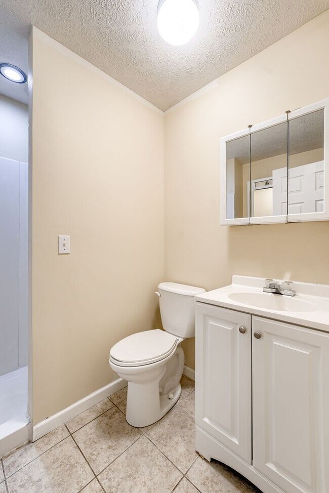 Building Photo - 1101 Bancroft St