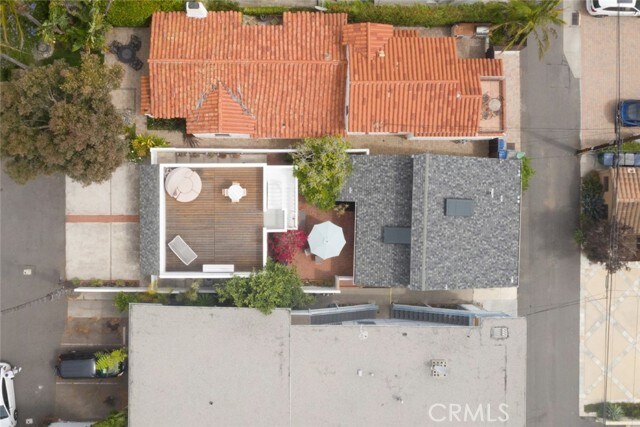 Building Photo - 1143 Catalina St