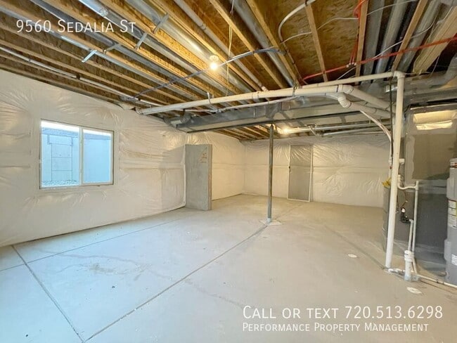 Building Photo - 9560 Sedalia St
