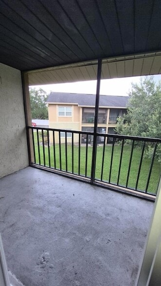 Building Photo - 9924 Sweepstakes Ln