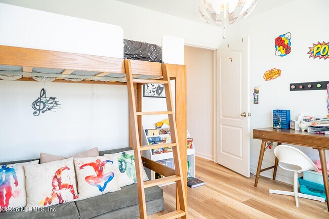 Building Photo - 271 Jarama Cir