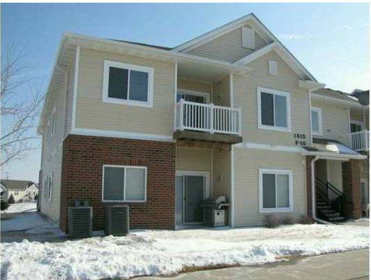 Primary Photo - 1815 SW White Birch Cir