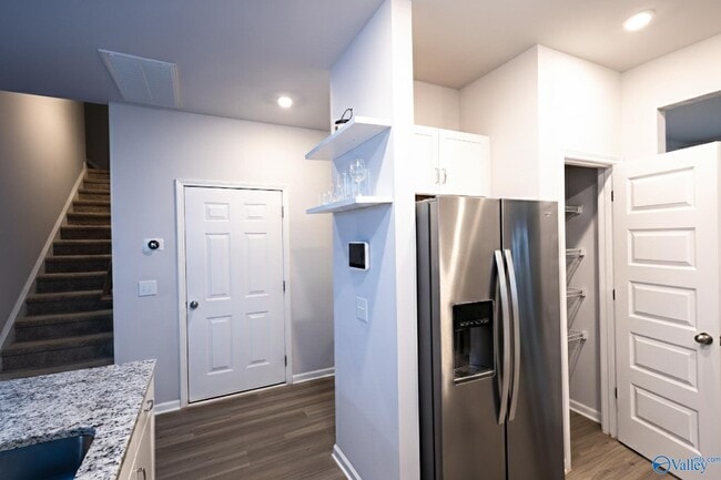 Building Photo - 121 Mill Valley Wy