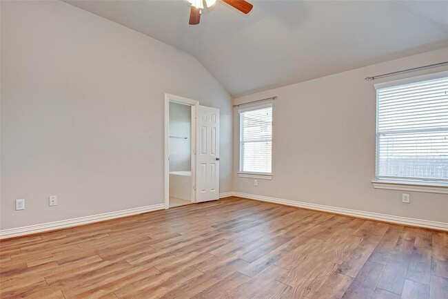 Building Photo - 5518 Gibralter Pl