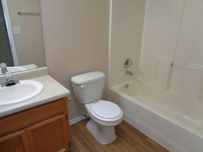 Building Photo - 3096 Tierra Bowles Dr