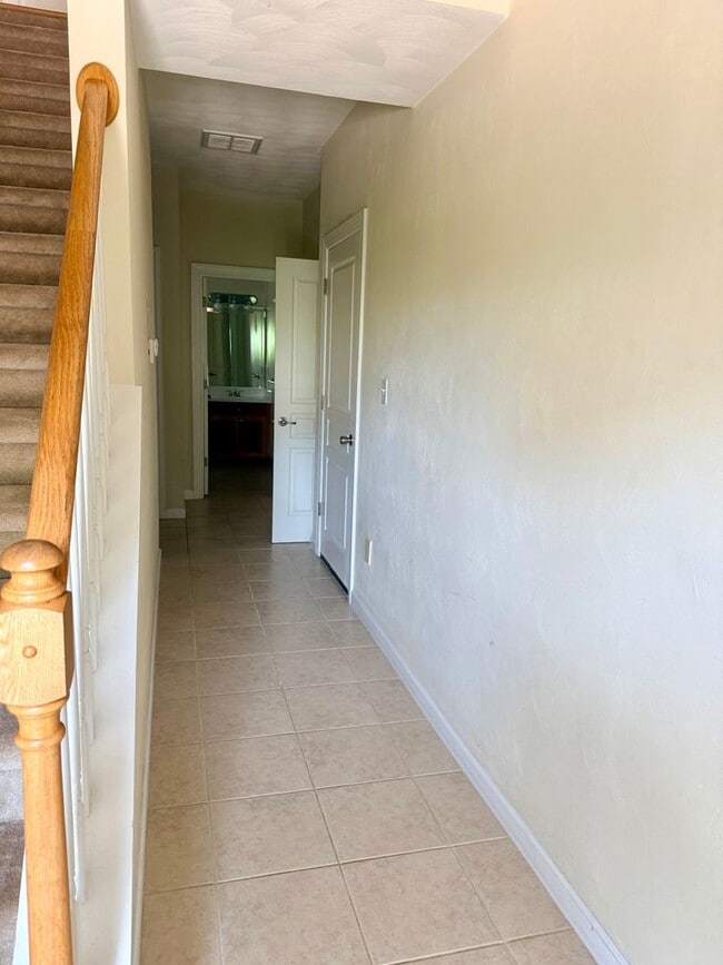 Building Photo - Gorgeous 3 story, 3 bed home in Ocean Park!